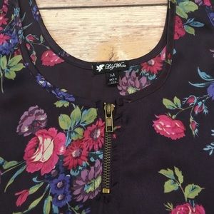 Lily White Tops - Lily White Floral Tank with Zipper, Size M Lily White Tops - Lily White Floral Tank with Zipper, Size M
